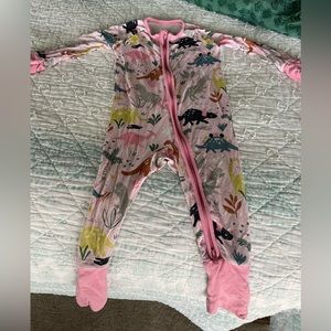 Little sleepies dino 3-6